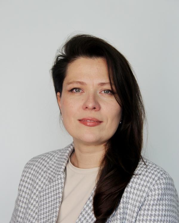 Логопед Харина Ирина Валерьевна.